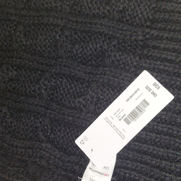 Liz Claiborne Knit Scarf - Picture 2 of 2